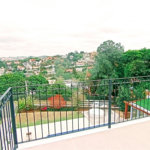 Casa à venda com 3 suítes no condomínio Estância Marambaia, Vinhedo - SP
