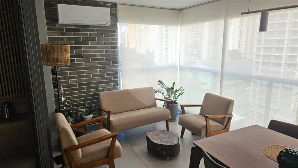 Apartamento à venda ou para alugar com 3 suítes em Brooklin Paulista, São Paulo, SP
