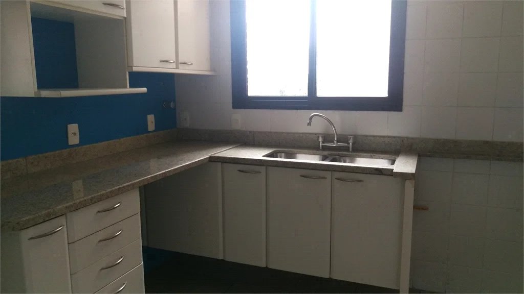 Apartamento à venda com 4 suítes em Vila Suzana, São Paulo, SP