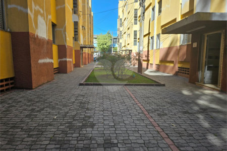 Apartamento à venda com 2 quartos em Lapa de Baixo, São Paulo, SP