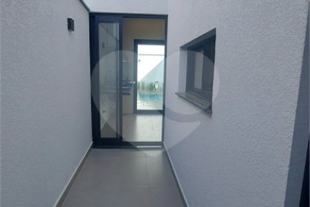 Casa à venda com 3 suítes no condomínio Villagio DI Capri, Votorantim - SP