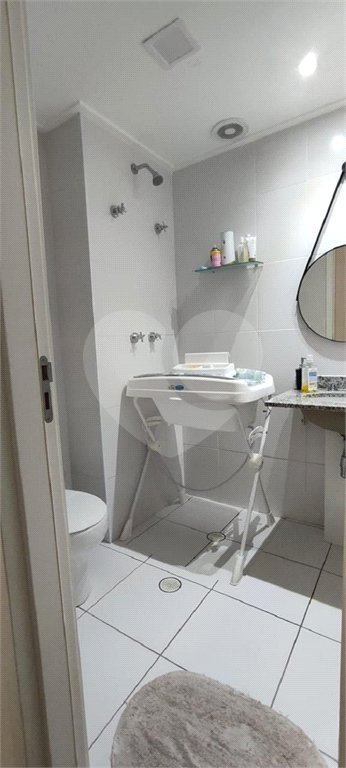 Apartamento à venda com 2 quartos, sendo 1 suíte,  em Jardim Flor da Montanha, Guarulhos, SP