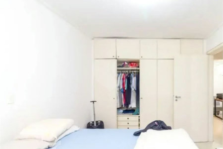 Apartamento à venda com 2 quartos em Vila Uberabinha, São Paulo, SP