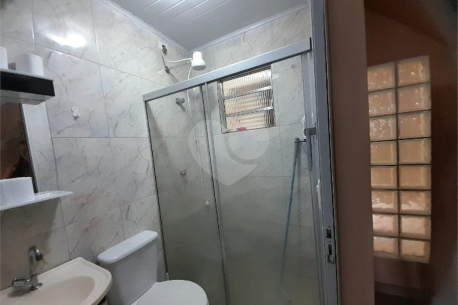 Sobrado à venda com 3 quartos, sendo 1 suíte,  em Saúde, São Paulo, SP
