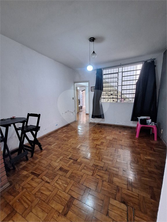 Casa à venda com 3 quartos, sendo 1 suíte, em Jardim Marisa, São Paulo, SP