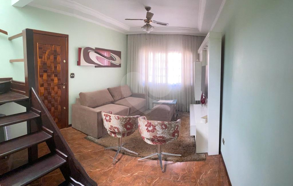 Sobrado à venda com 3 quartos em Parque Casa de Pedra, São Paulo, SP