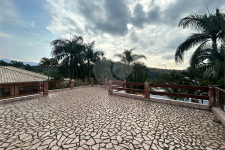 Casa em condomínio à venda com 3 quartos, sendo 1 suíte,  no Centro, Bom Jesus dos Perdões, SP