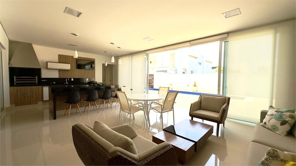 Casa à venda com 4 suítes no condomínio Residencial Maison Du Parc, Indaiatuba - SP