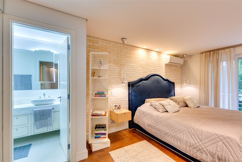 Casa à venda com 5 suítes no condomínio Vila de Palme, São Paulo - SP