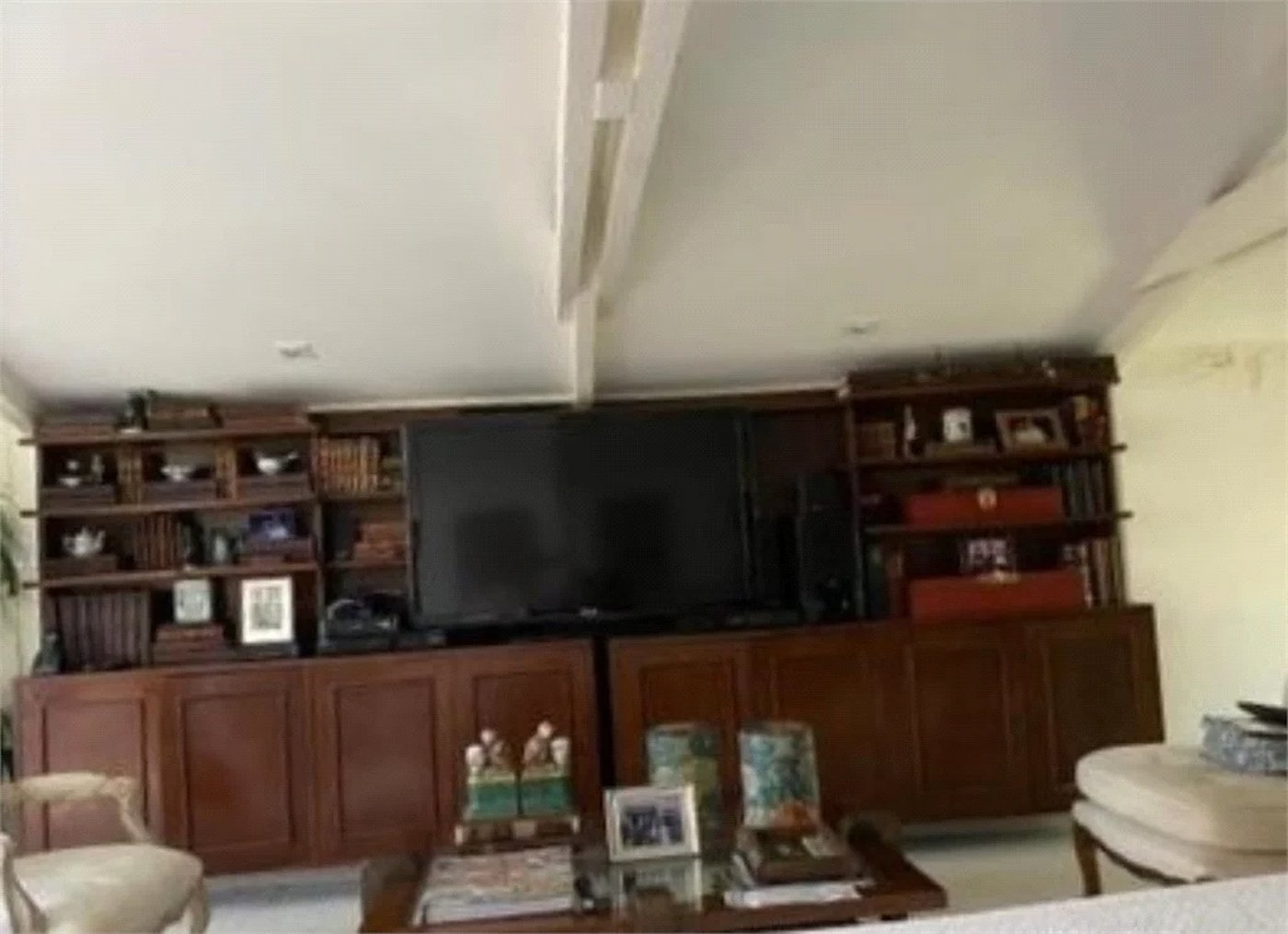 Casa Térrea à venda ou para alugar com 4 quartos, sendo 2 suítes, em Jardim Guedala, São Paulo, SP