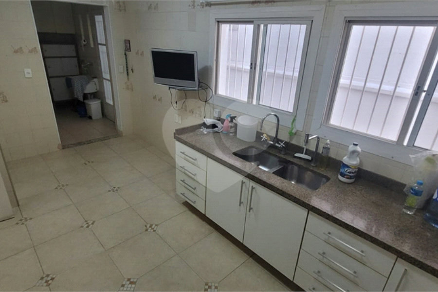 Sobrado à venda com 4 quartos, sendo 2 suítes, em Tucuruvi, São Paulo, SP