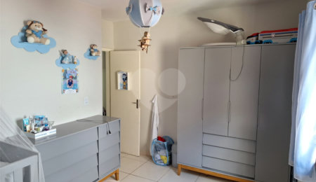 Sobrado à venda com 3 quartos em Jardim Santa Clara, Guarulhos, SP
