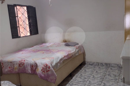 Casa térrea para venda no Jardim São Carlos 5