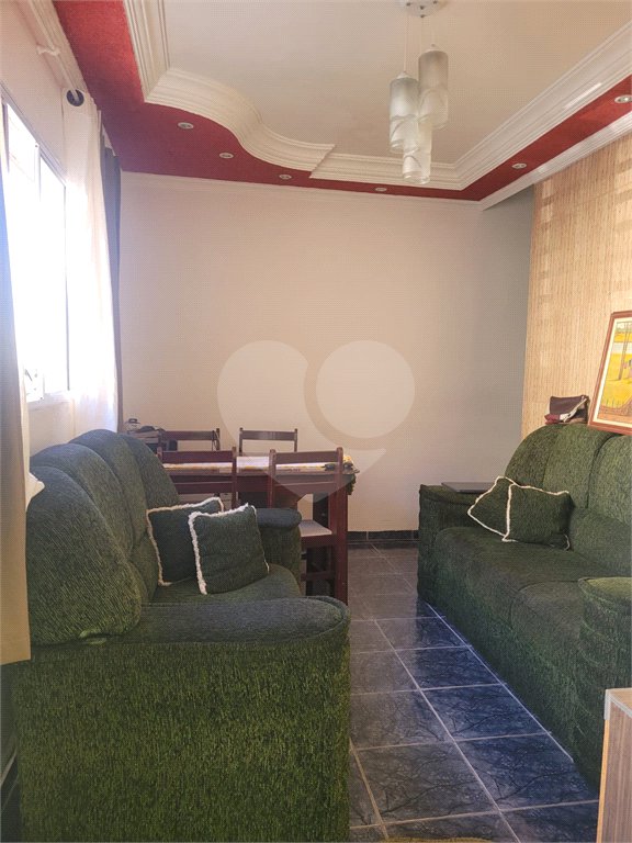Casa de Vila à venda com 1 suíte em Vila Áurea, Poá, SP