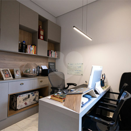 Apartamento à venda com 5 quartos, sendo 4 suítes,  em Parque Reboucas, São Paulo, SP