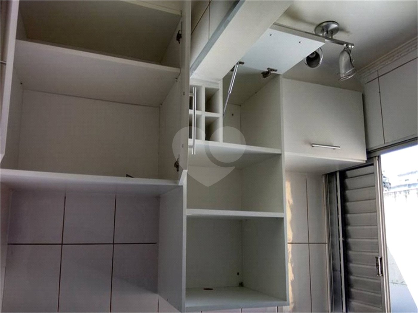 Apartamento à venda com 2 quartos em Vila Pompéia, São Paulo, SP