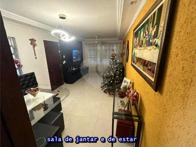 Sobrado à venda com 3 quartos, sendo 1 suíte,  em Jardim Aricanduva, São Paulo, SP