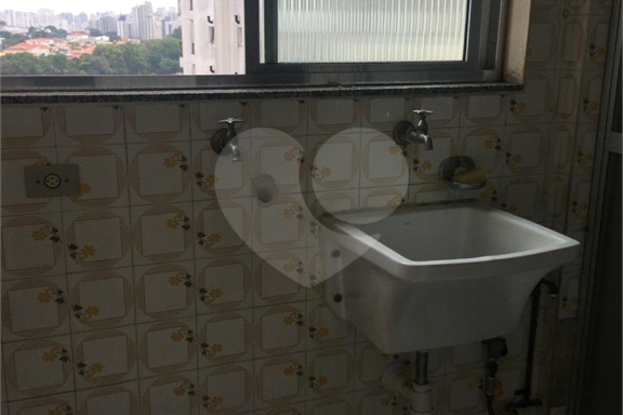 Apartamento à venda com 2 quartos em Saúde, São Paulo, SP
