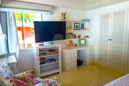 Casa à venda com 5 quartos, sendo 4 suítes, em Manguinhos, Armação dos Búzios, RJ