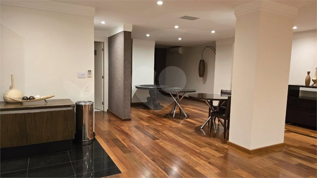 Apartamento à venda com 4 suítes em Santana, São Paulo, SP