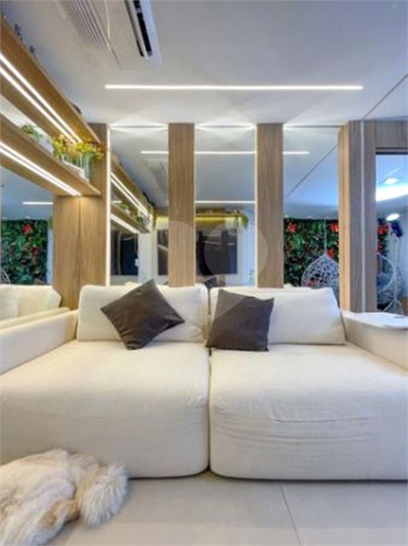 Apartamento à venda com 3 quartos, sendo 1 suíte, em Vila Guilherme, São Paulo, SP