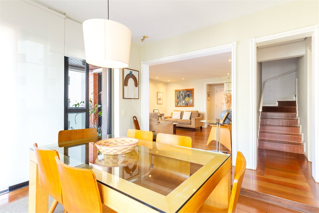 Apartamento à venda com 4 quartos, sendo 2 suítes, em Perdizes, São Paulo, SP
