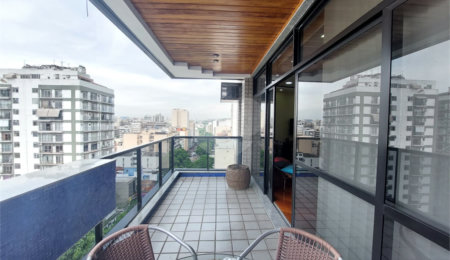 Cobertura à venda com 3 quartos, sendo 1 suíte,  em Tijuca, Rio de Janeiro, RJ