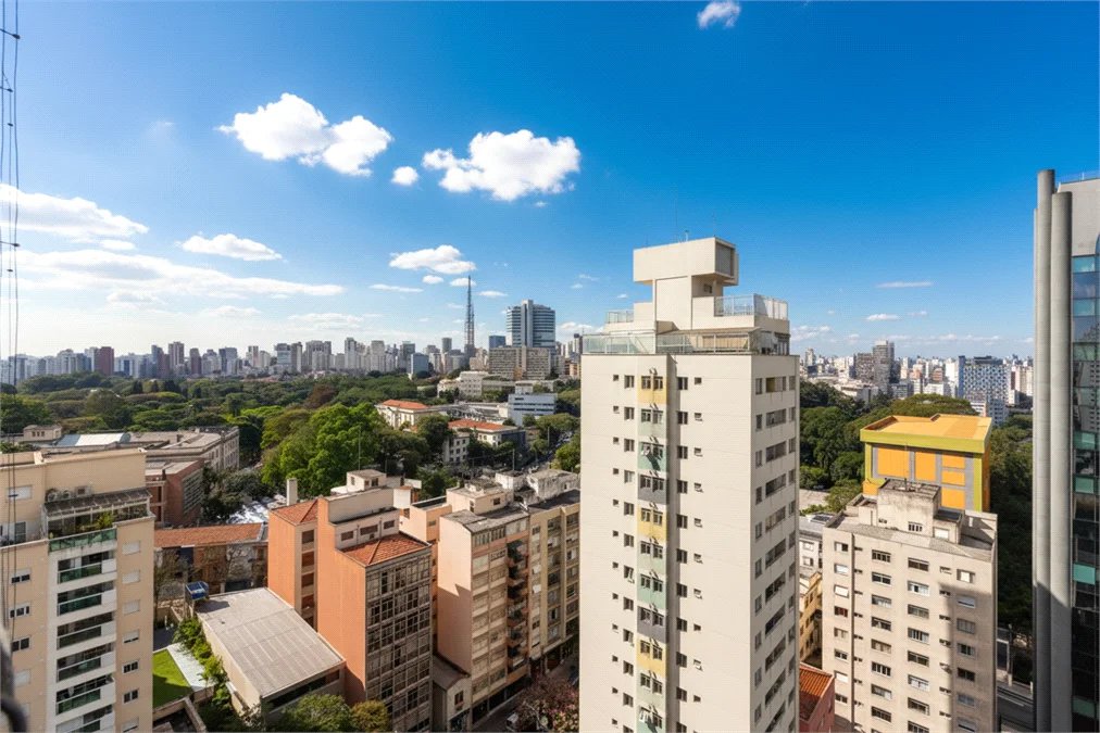 Cobertura à venda com 3 quartos, sendo 1 suíte, em Pinheiros, São Paulo, SP