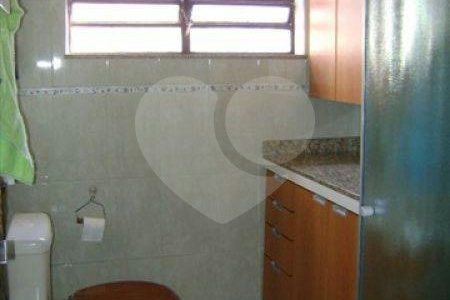 Sobrado à venda com 4 quartos, sendo 2 suítes, em Santo Amaro, São Paulo, SP