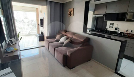 Apartamento à venda com 2 quartos, sendo 1 suíte,  em Vila Ester (zona Norte), São Paulo, SP