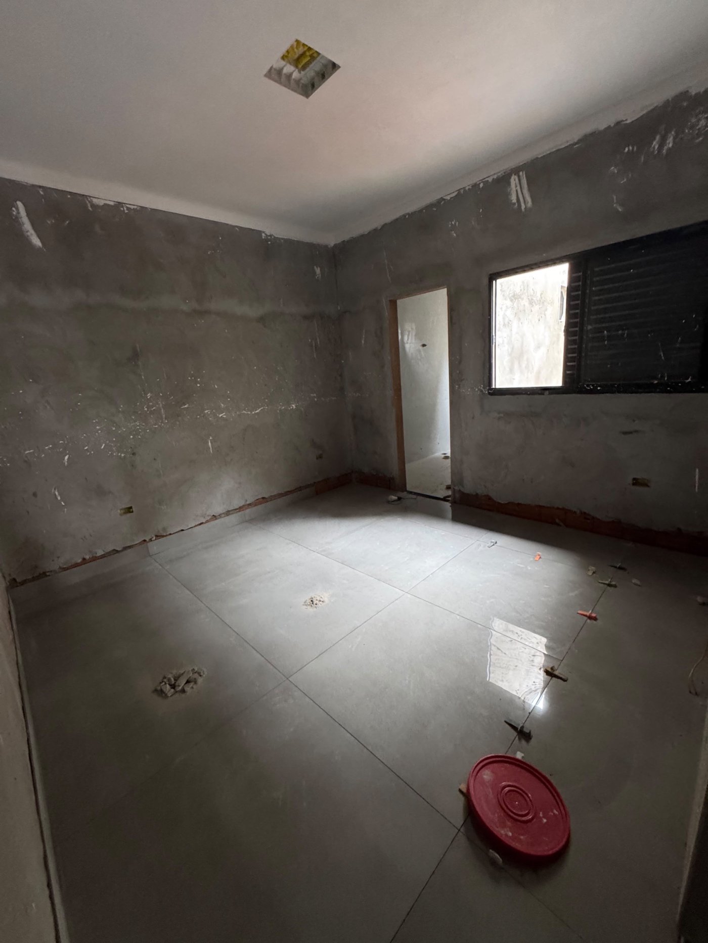 Casa à venda com 3 quartos, sendo 1 suíte,  em Jardim Alvorada, Três Lagoas, MS