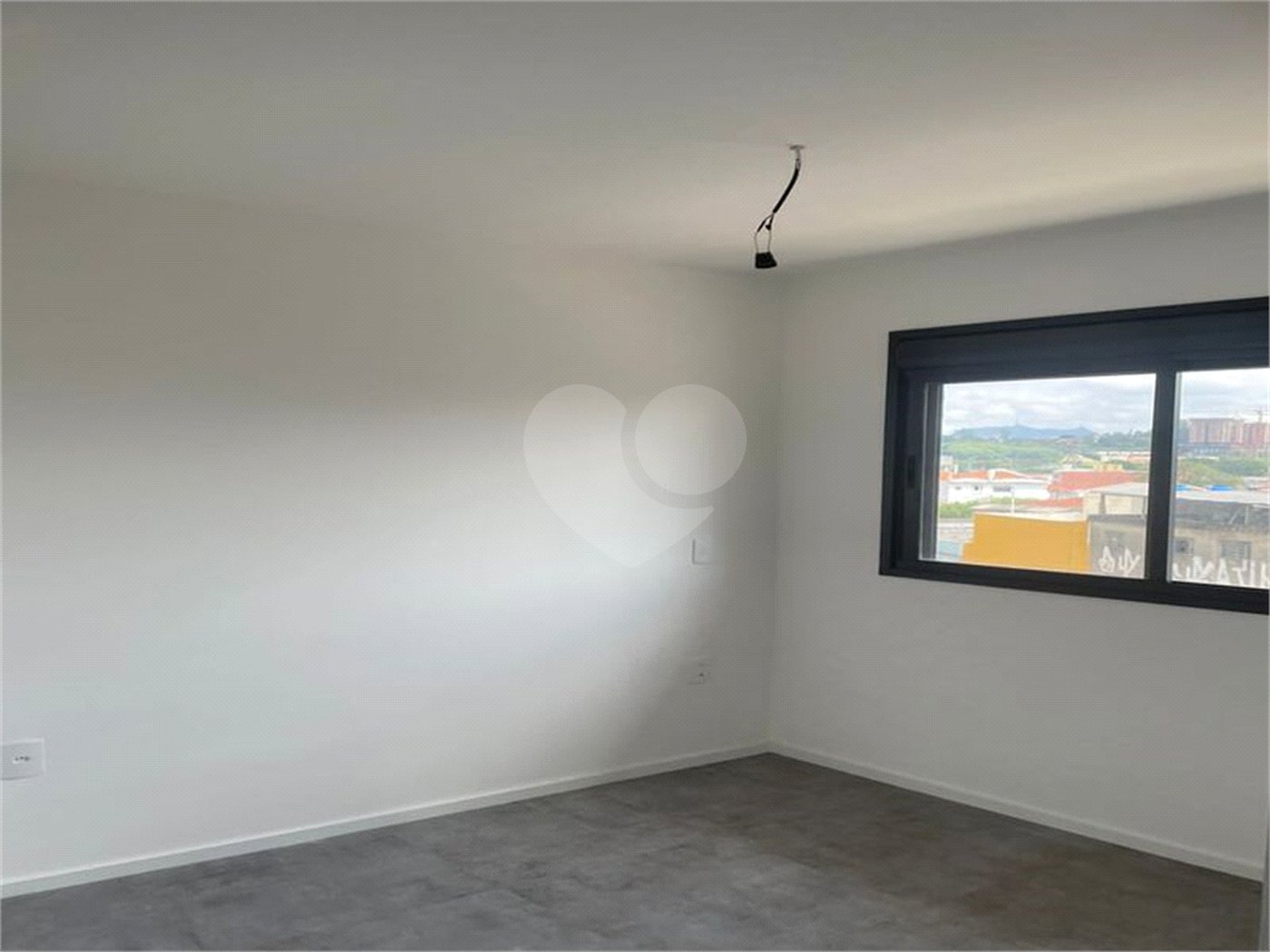 Apartamento à venda com 2 quartos, sendo 1 suíte,  em Vila Anastácio, São Paulo, SP
