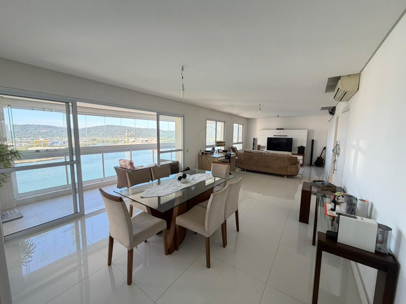 Apartamento com 3 dormitórios à venda, 189 m² por R$ 2.350.000,00 - Ponta da Praia - Santos/SP
