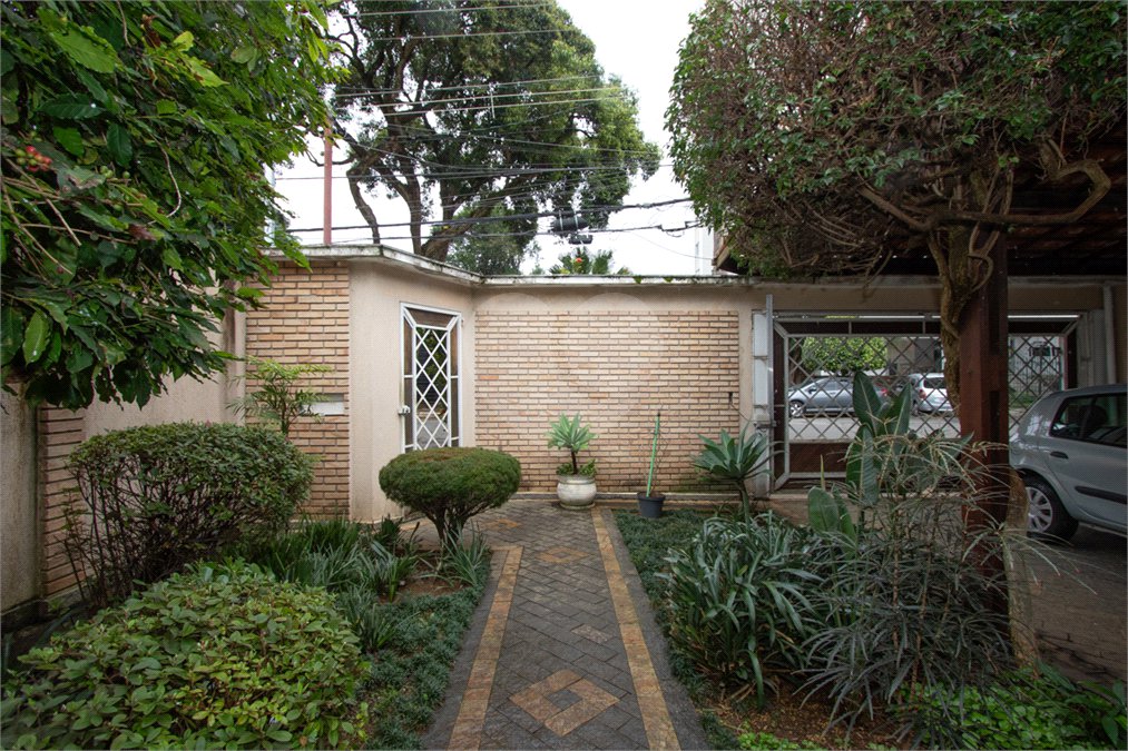 Casa Térrea à venda com 3 quartos em Planalto Paulista, São Paulo, SP