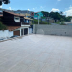 Casa à venda com 3 suítes em Vila Oceania, Poá, SP