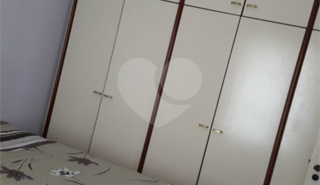 Apartamento à venda com 3 quartos, sendo 1 suíte,  em Vila Zelina, São Paulo, SP