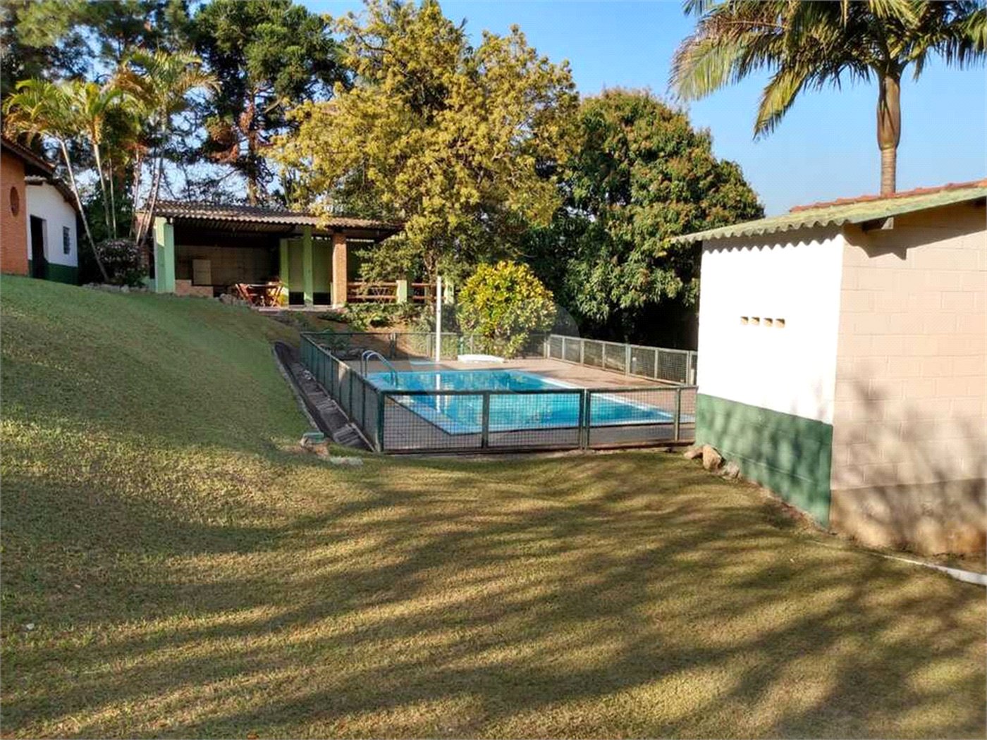 Chácara à venda com 4 quartos em Brigadeiro Tobias, Sorocaba, SP