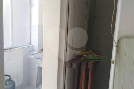 Apartamento à venda com 2 quartos em Vila Romana, São Paulo, SP