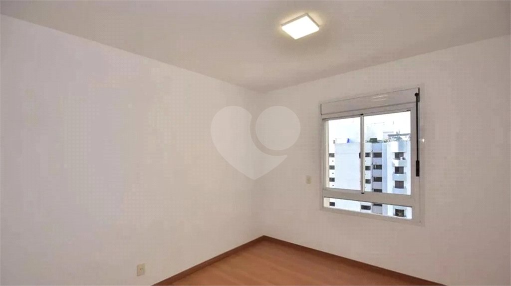 Cobertura à venda com 3 quartos, sendo 2 suítes,  em Paraíso do Morumbi, São Paulo, SP