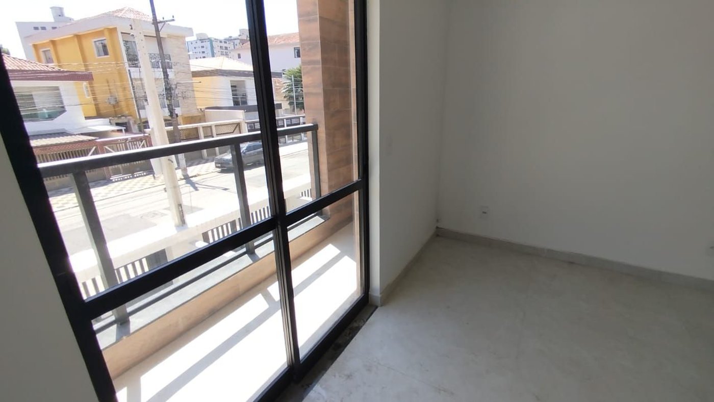 Casa com 3 dormitórios/Suítes, piscina à venda, 220 m² - Embaré - Santos/SP