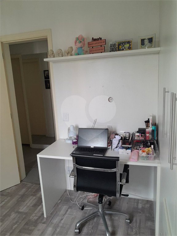 Apartamento à venda com 3 quartos, sendo 1 suíte, em Jardim Marajoara, São Paulo, SP
