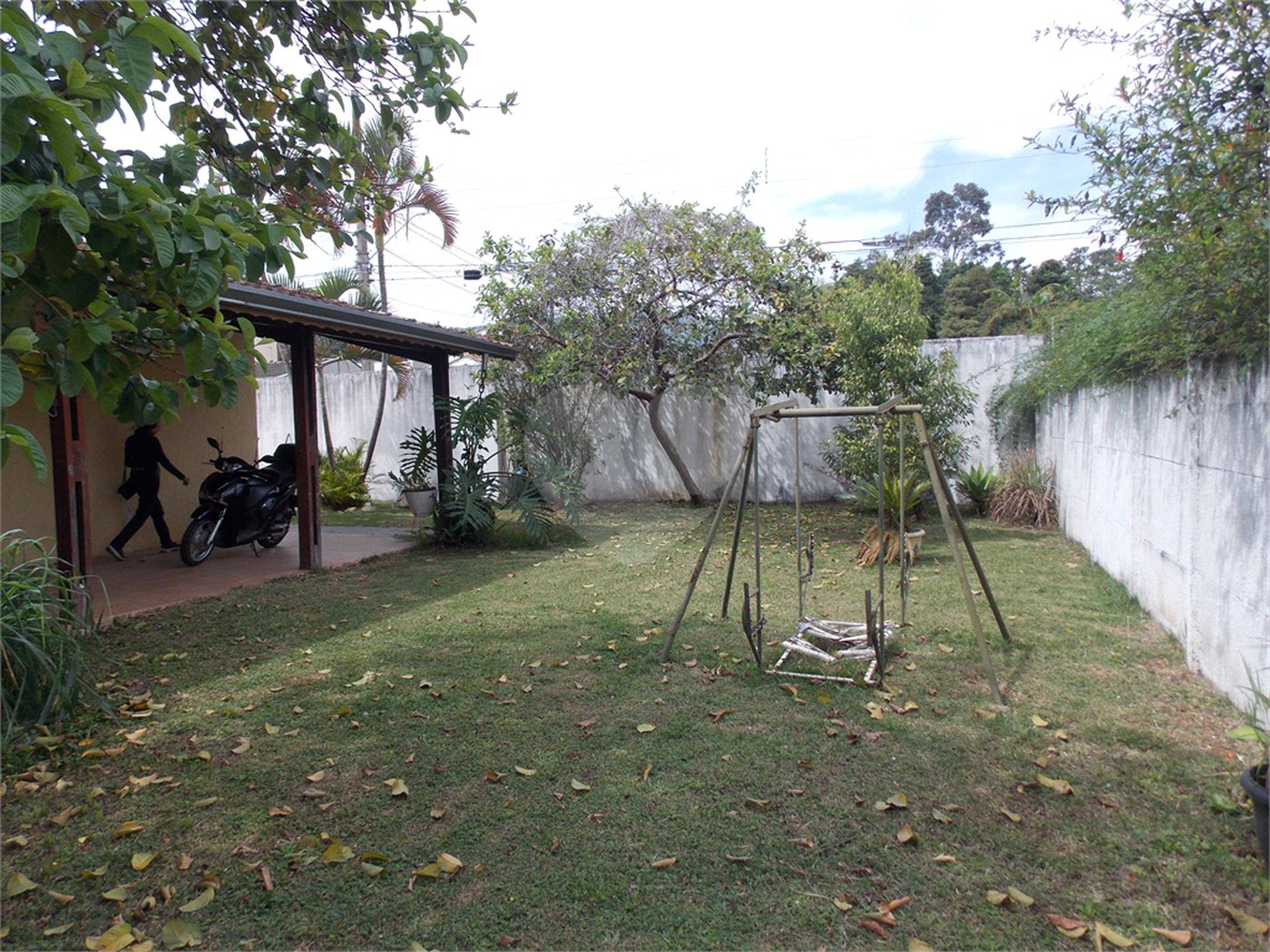 Casa à venda com 3 quartos, sendo 2 suítes, em Vila Helena, Atibaia, SP