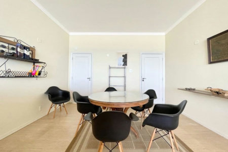 Apartamento Frente Mar com 4 Quartos para Venda ou Locação em Pitangueiras – Guarujá/SP