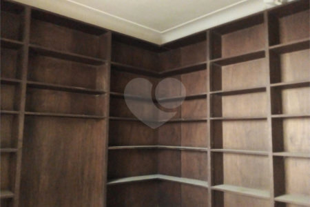 Casa à venda ou para alugar com 5 quartos em Grajaú, Rio de Janeiro, RJ