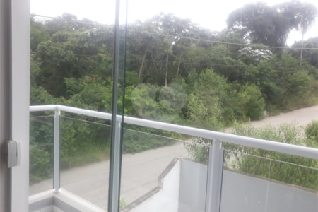 Sobrado à venda com 3 quartos, sendo 1 suíte, em Jardim Vitória, Mairinque, SP