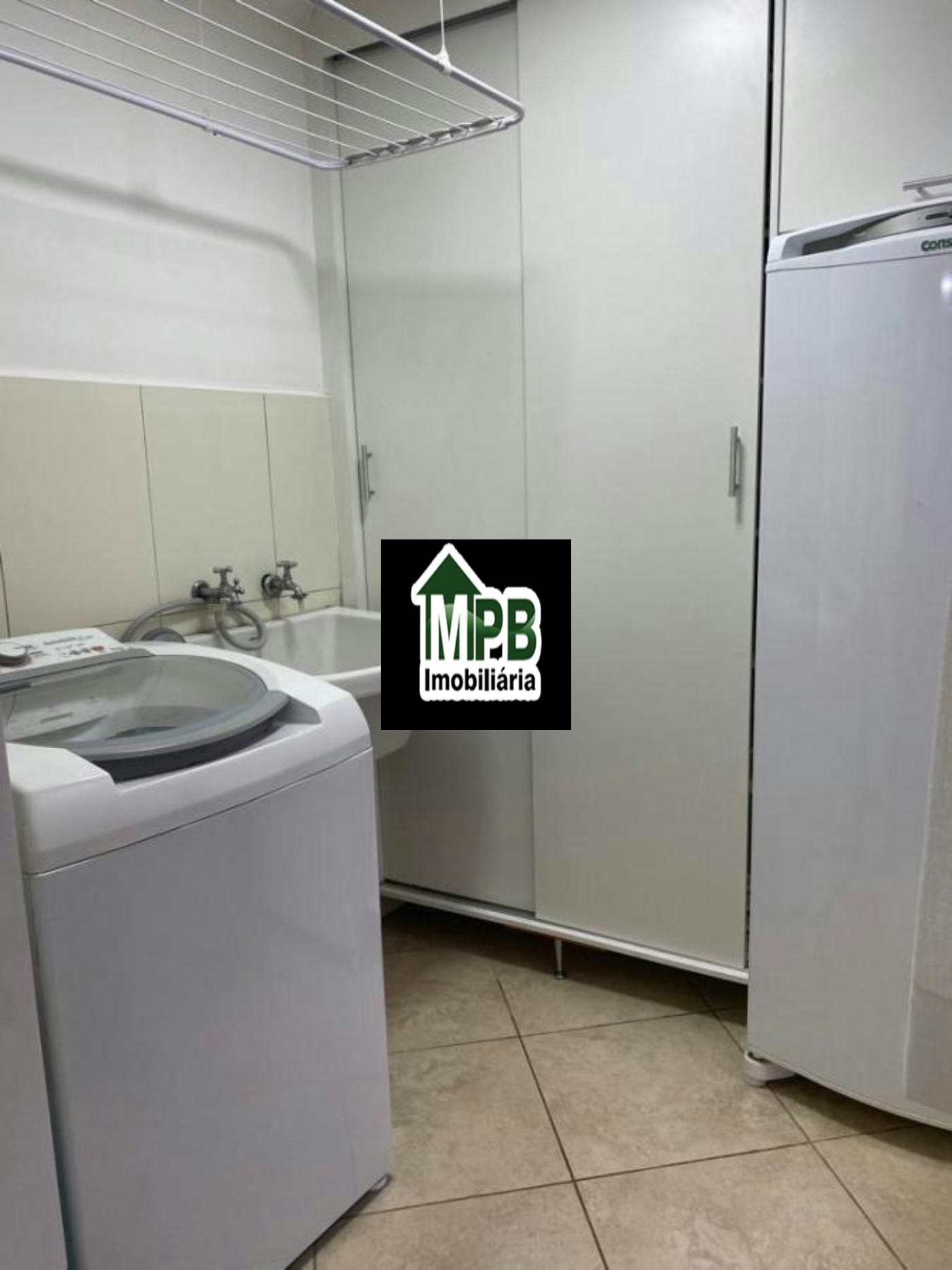 Sobrado à venda com 3 quartos, sendo 1 suíte,  em Vila Carvalho, Sorocaba, SP