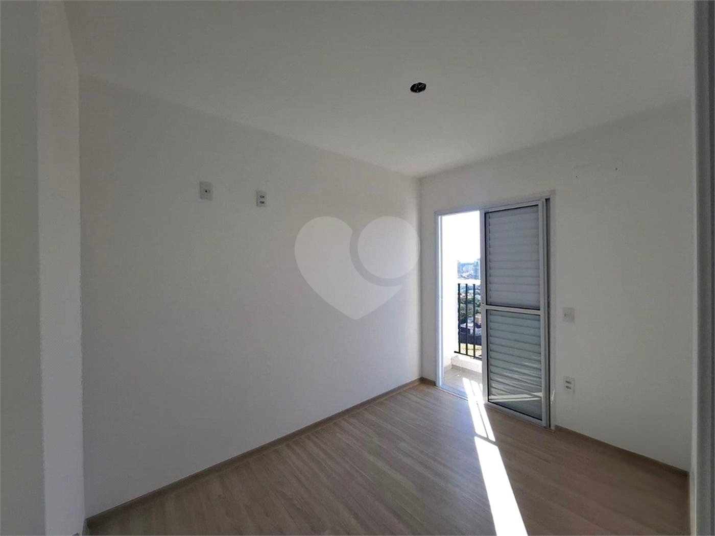 Apartamento à venda com 2 quartos, sendo 1 suíte, em Jardim São Carlos, Sorocaba, SP