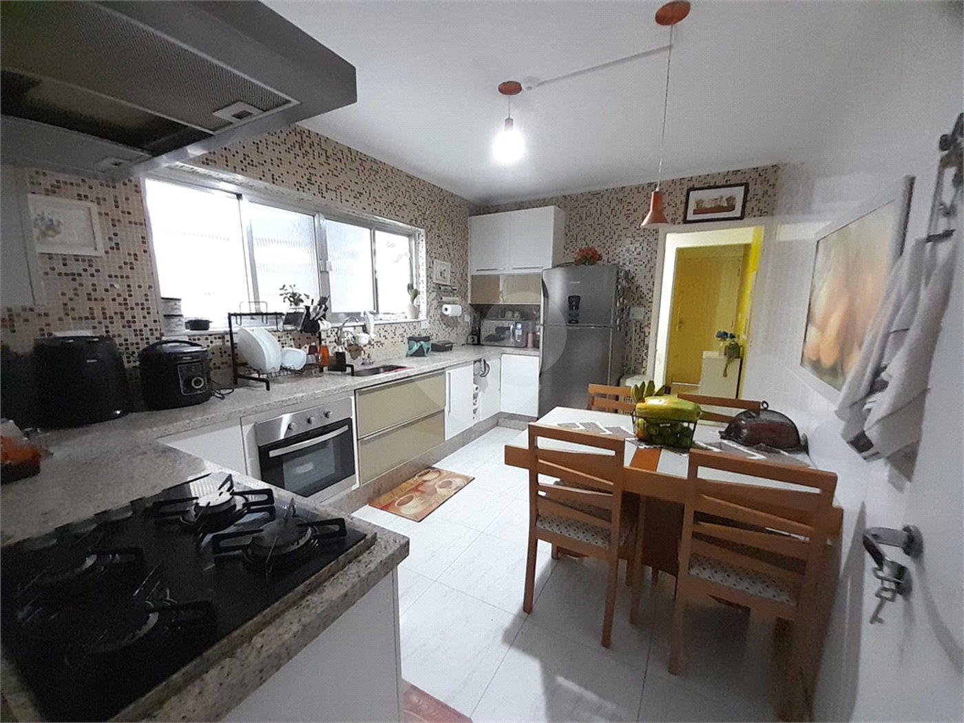 Sobrado à venda com 4 quartos, sendo 1 suíte, em Santana, São Paulo, SP