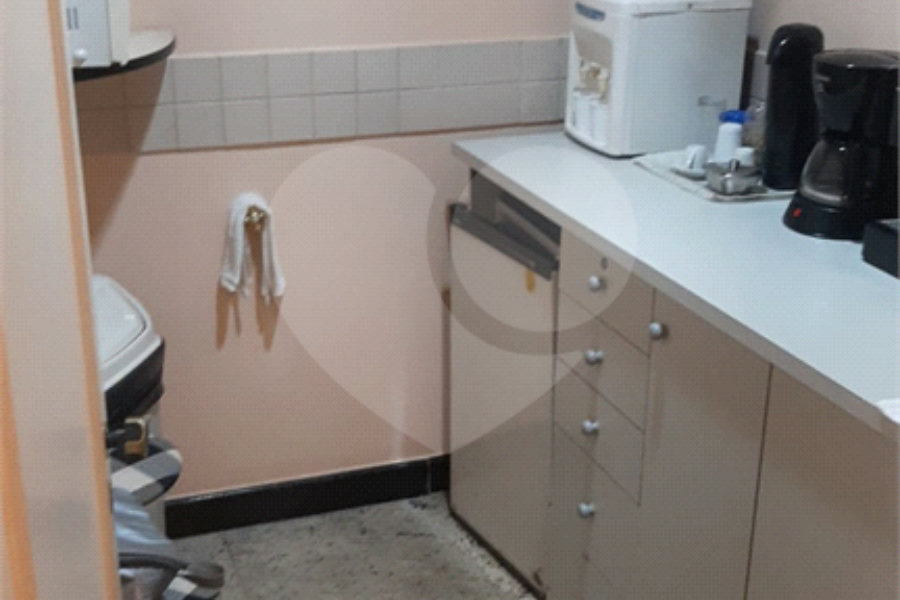 Sala à venda ou para alugar no Centro, São Paulo, SP