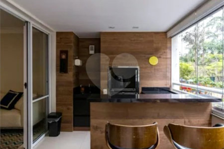 Apartamento à venda com 4 quartos, sendo 3 suítes,  em Paraíso do Morumbi, São Paulo, SP